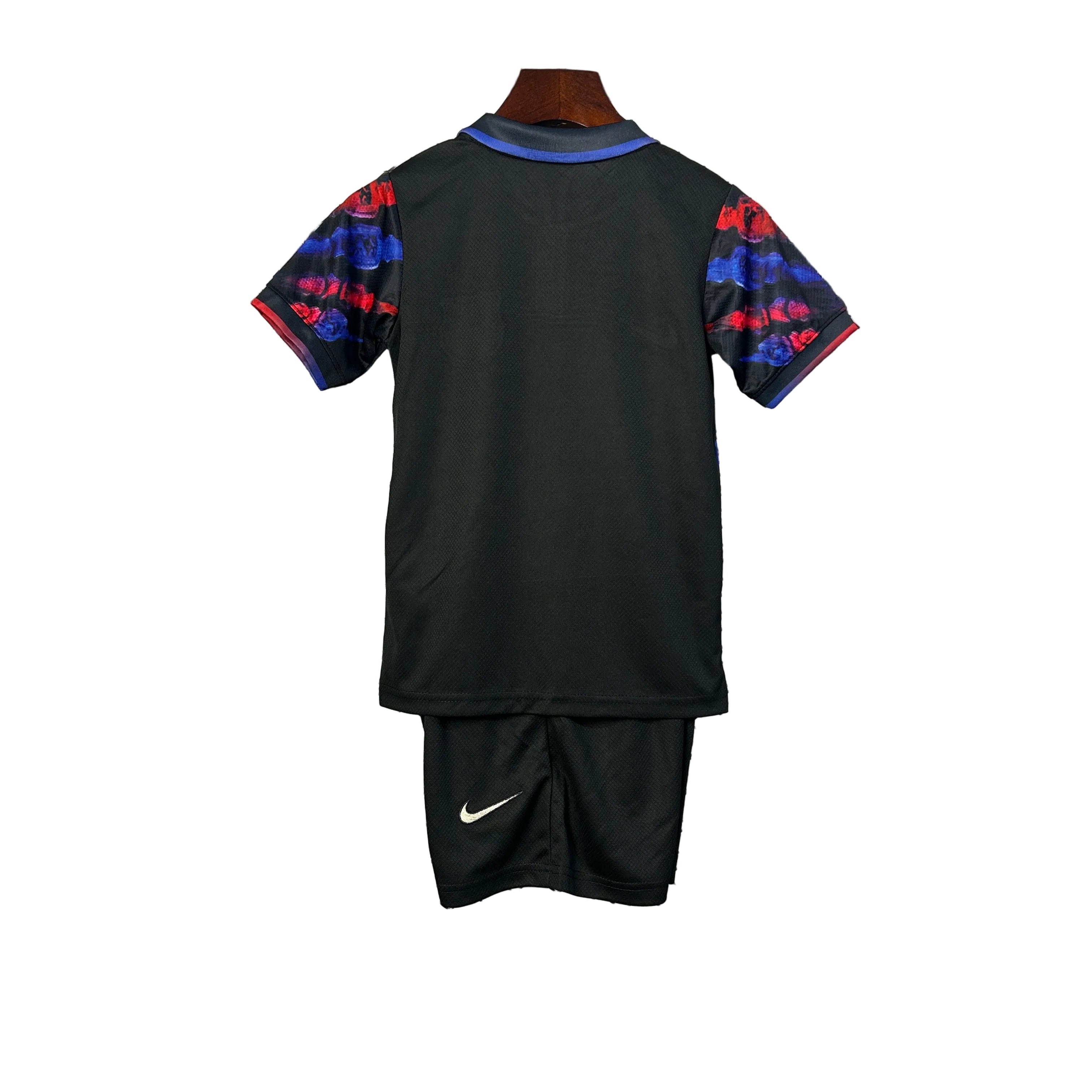 KIT INFANTIL DO BARCELONA 25/26 EDIÇÃO ESPECIAL PRETO