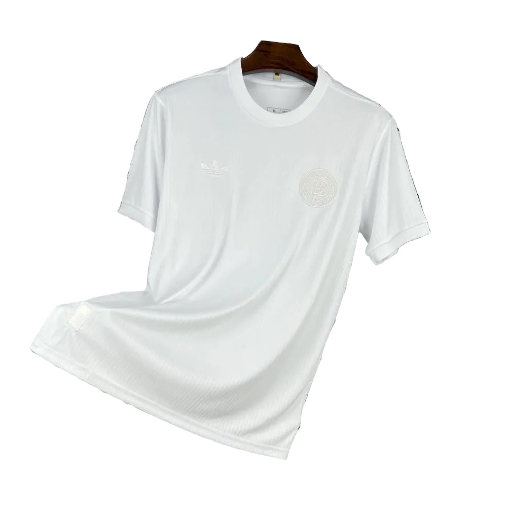 CAMISOLA DA SELEÇÃO DA ALEMANHA 25/26 BRANCO
