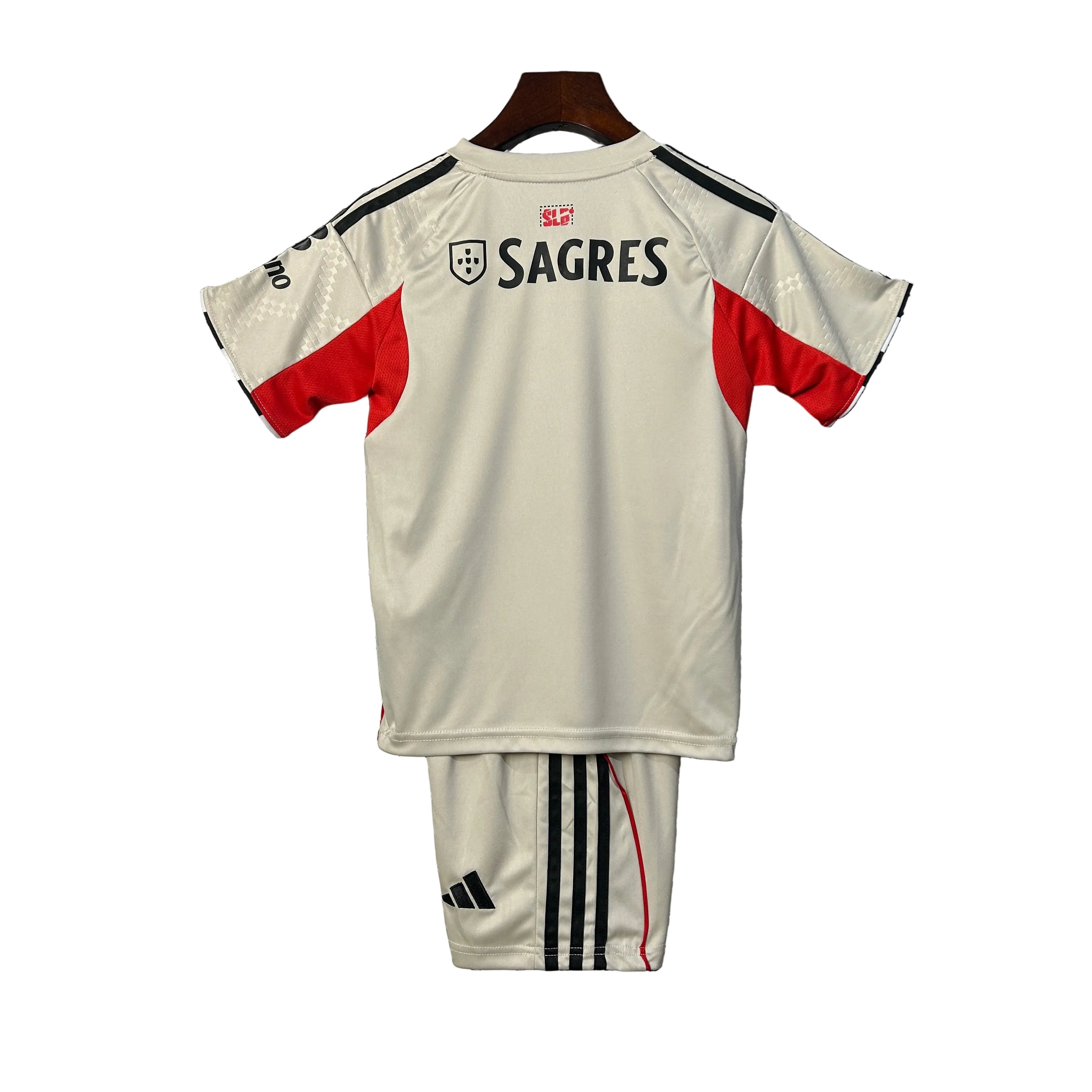 KIT INFANTIL DO BENFICA 25/26 BEGE