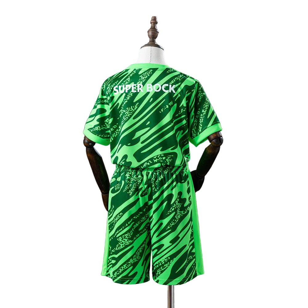 KIT INFANTIL DO SPORTING 25/26 VERDE GUARDA REDES