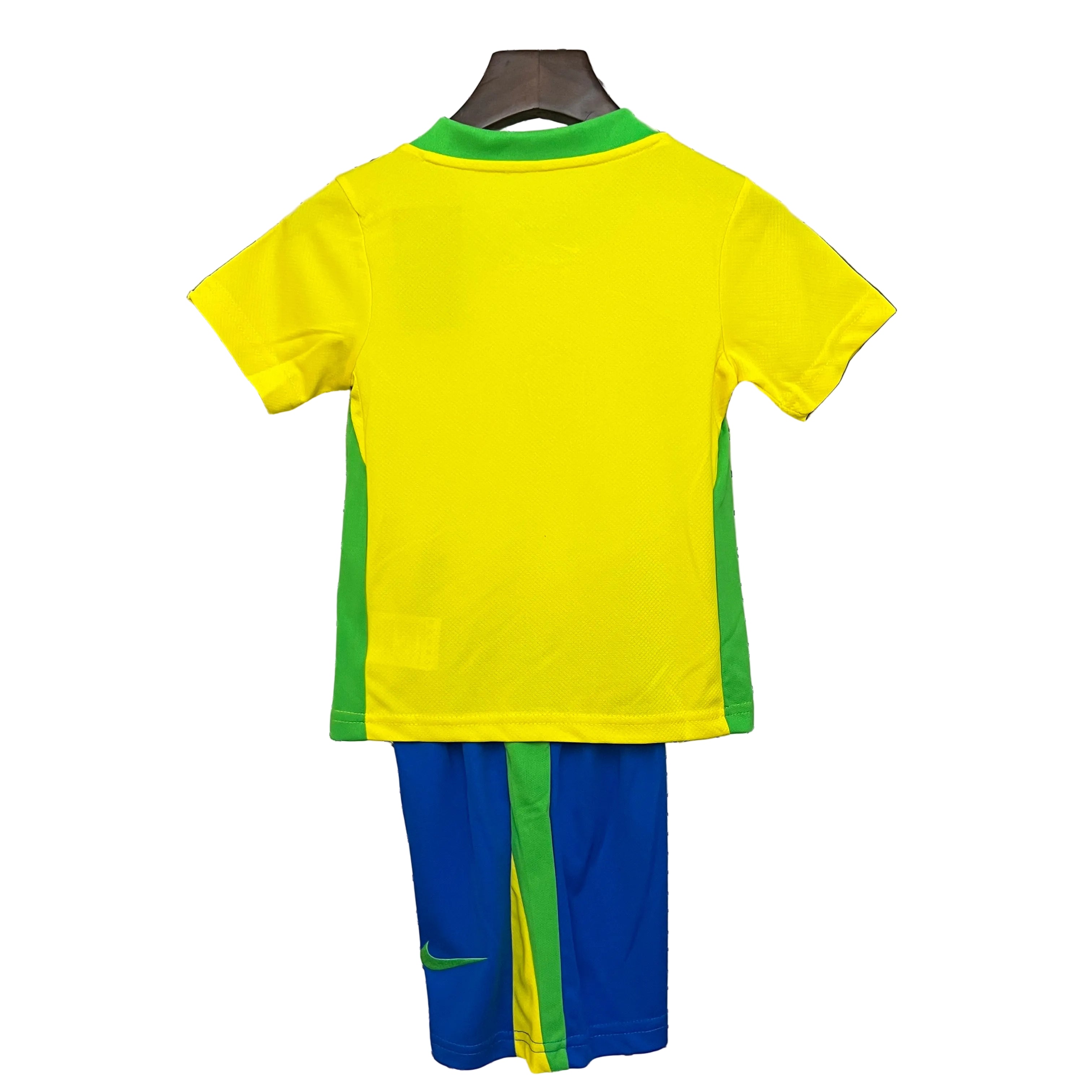 KIT INFANTIL DO BRASIL 25/26 AMARELO
