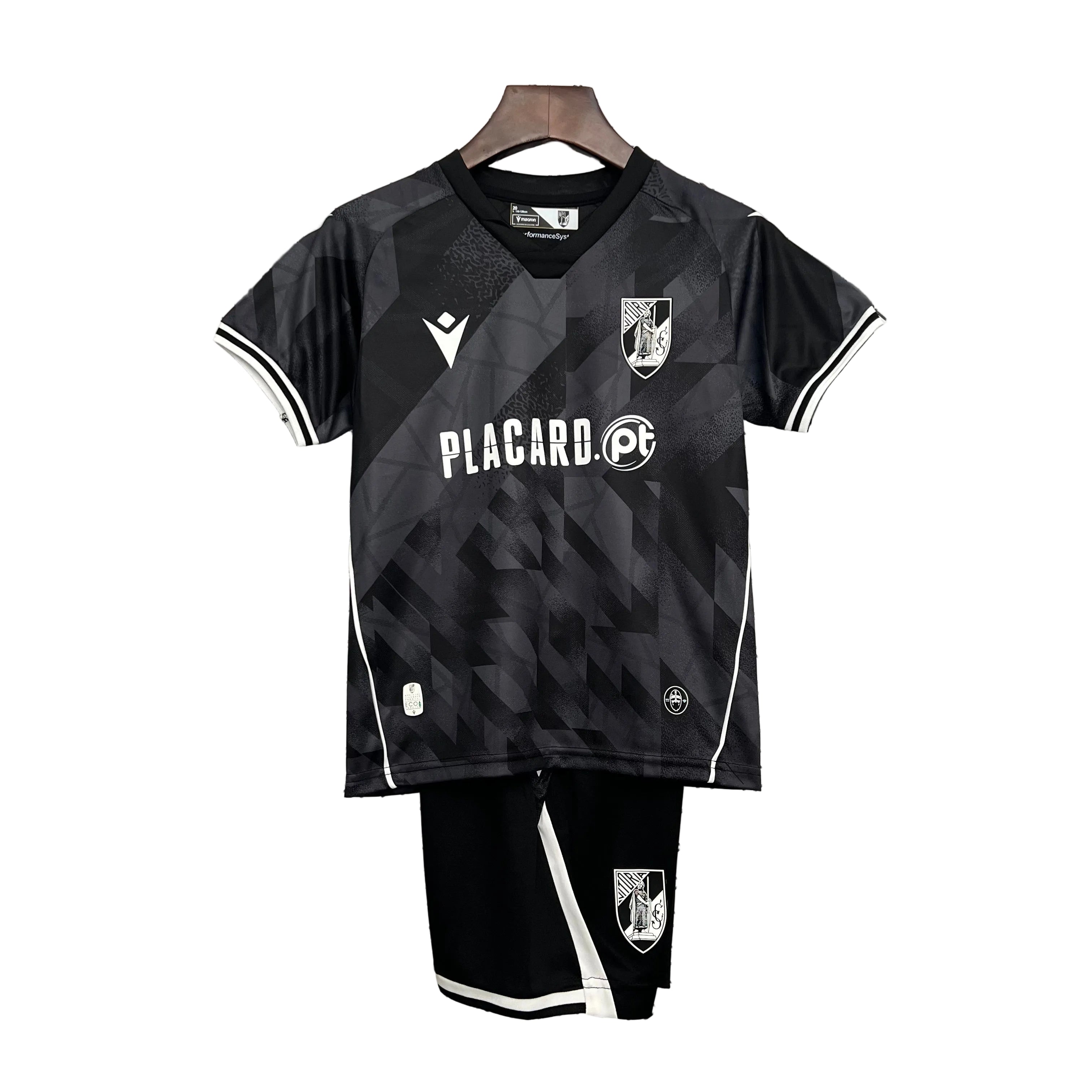 KIT INFANTIL DO VITÓRIA 25/26 PRETO